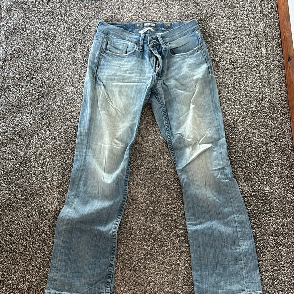 Men’s Buckle Jeans